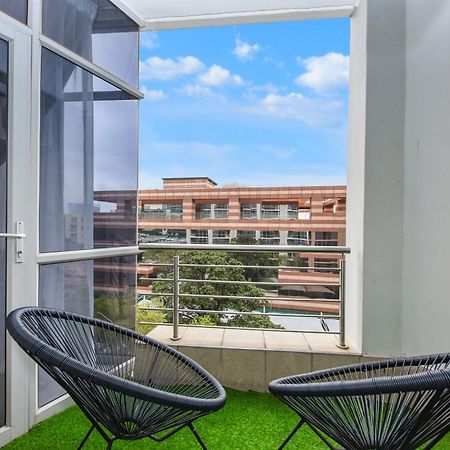Hydro Park Residences In Sandton With Generator Johannesburg Exterior photo